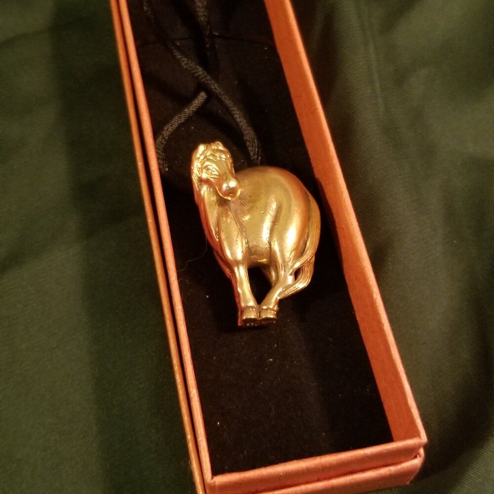 Horse pendant necklace, NWOT - Picture 3 of 5